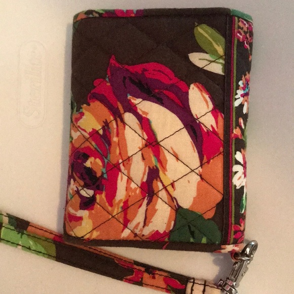 vera bradley wristlet - Picture 2 of 5
